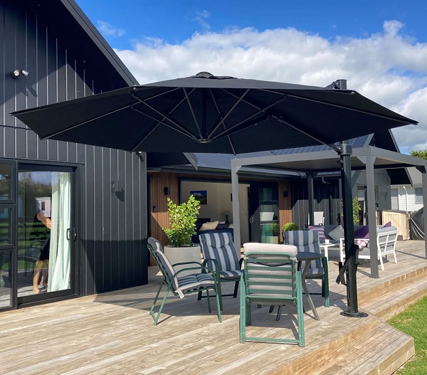 چتر های پایه کنار و پایه وسط