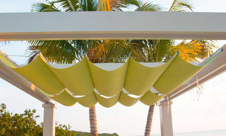 سایبان ثابت یا متحرک؟ مزایا و معایب انواع سایبان ثابت در فضاهای باز