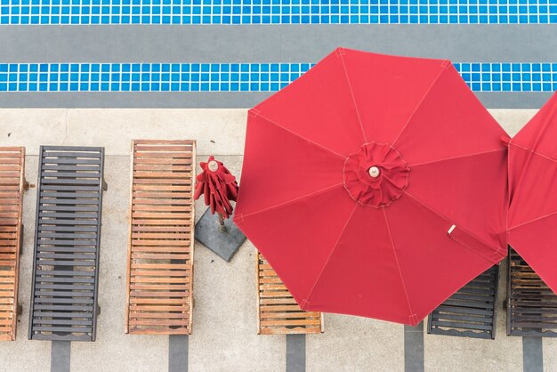 با سایبان چتری فضای بیرونی خود را گسترش دهید