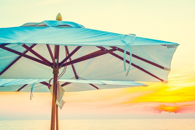 قابلیت جابجایی سایبان و چترها؛ راهکار حرفهای برای تغییر سریع فضای باز